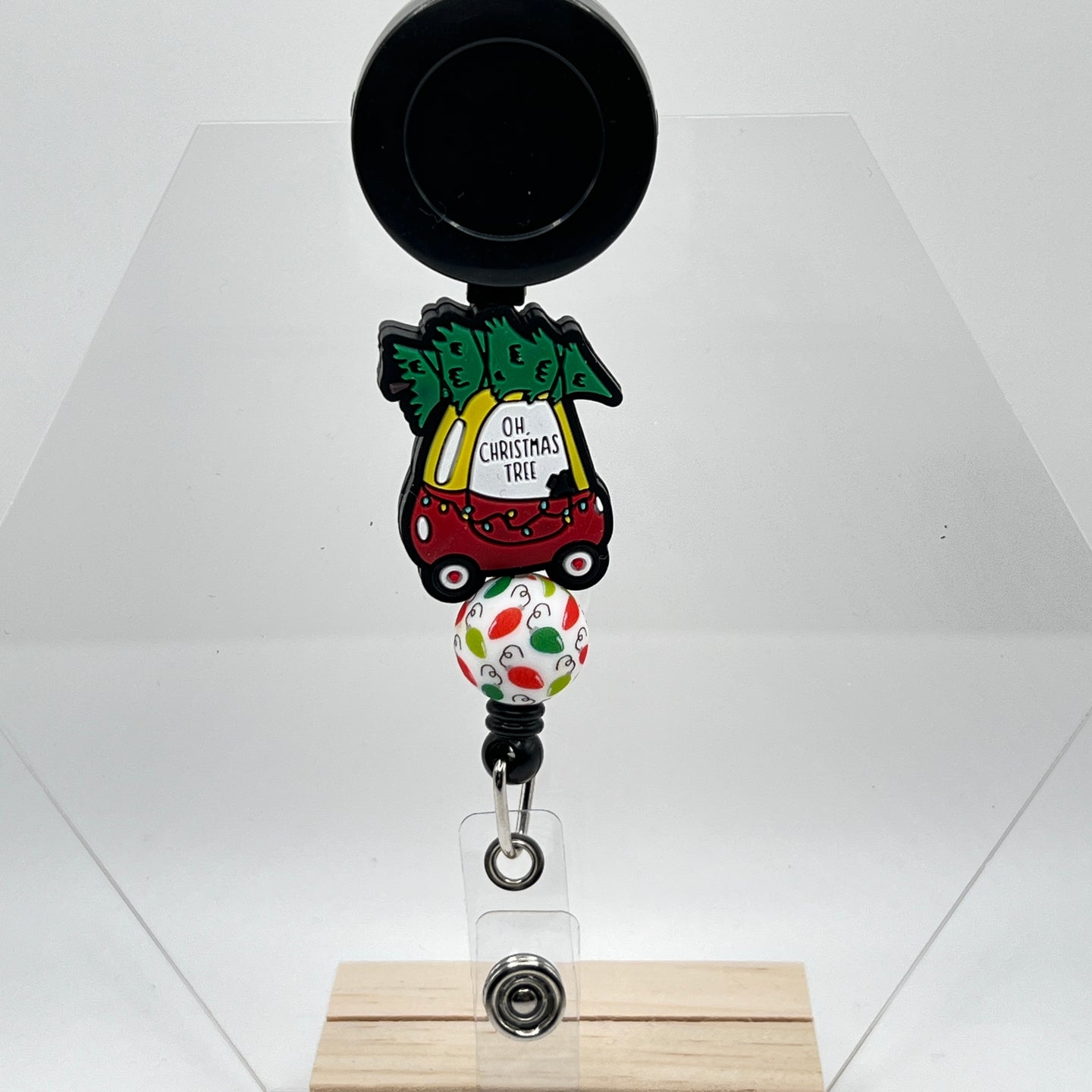 Cozy Coupe w/Tree Badge Reel